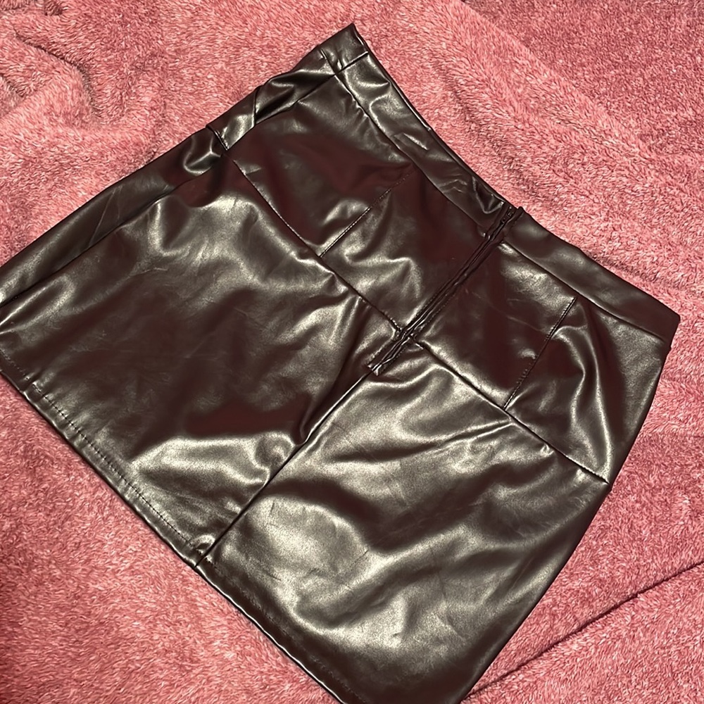 Black Leather Pockets